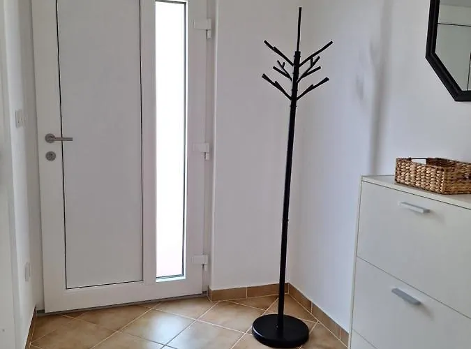 Romana's Cave Apartman *