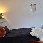 Romana's Cave Apartman
