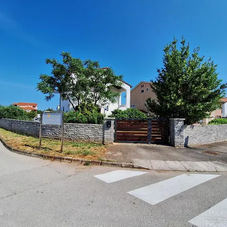 Apartament Romana's Cave Pula