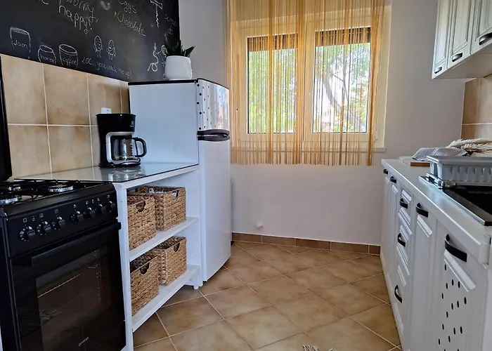 Romana's Cave Apartment